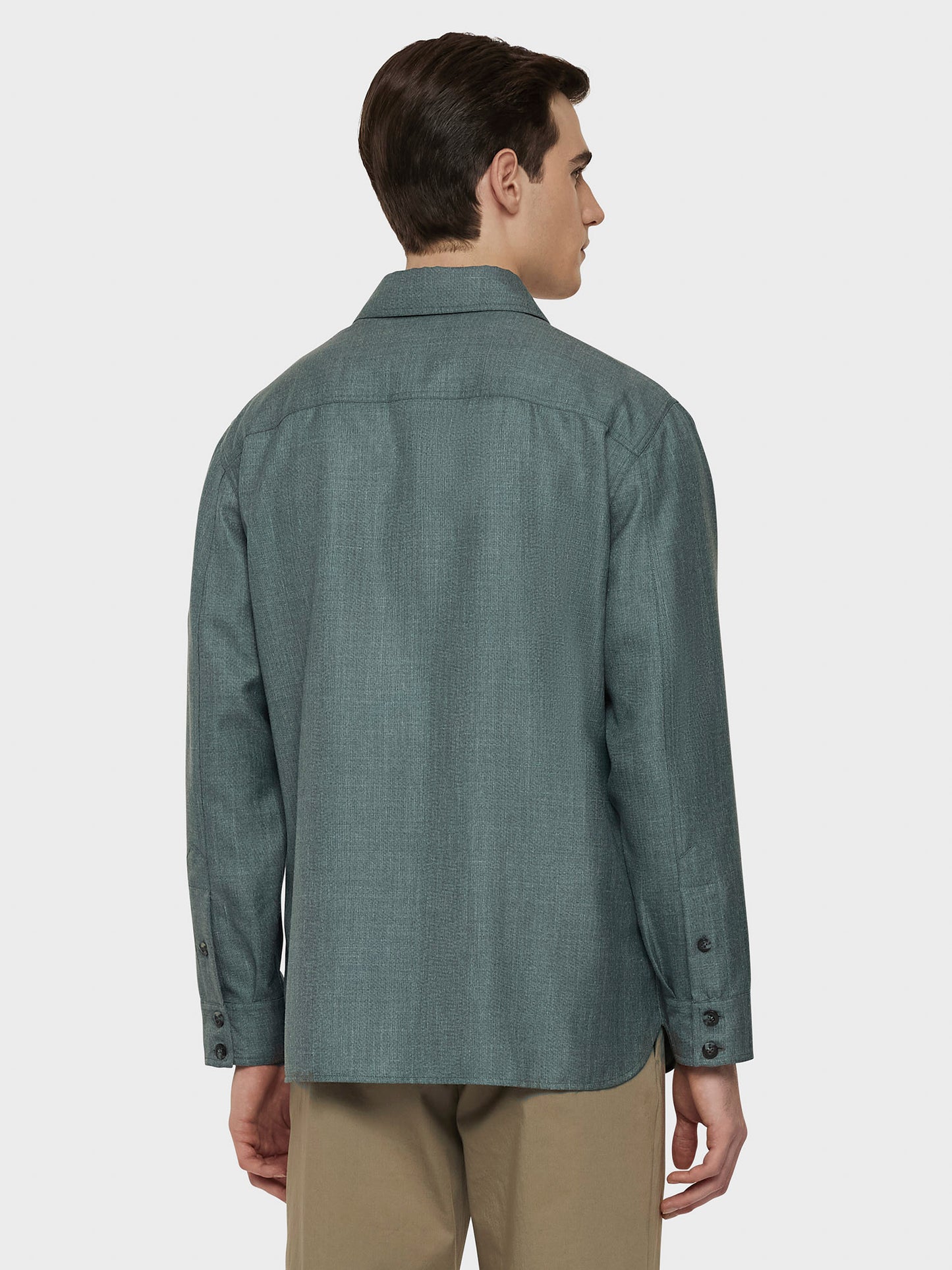 Caruso Menswear Abbigliamento Uomo Overshirt in lana, seta e lino verde indossato back