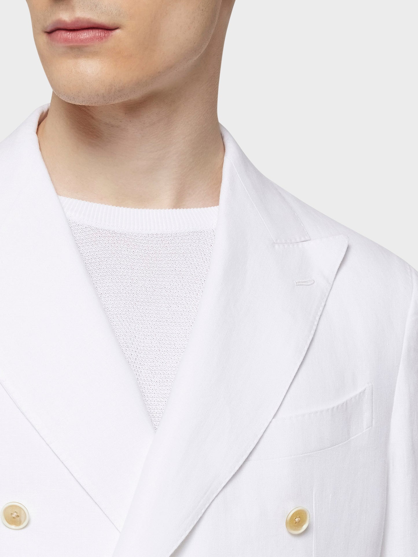 Caruso Menswear Abbigliamento Uomo Giacca aida doppiopetto in lino bianca dettaglio