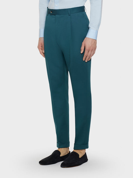 Pantalone carrot-fit in cotone e seta verde