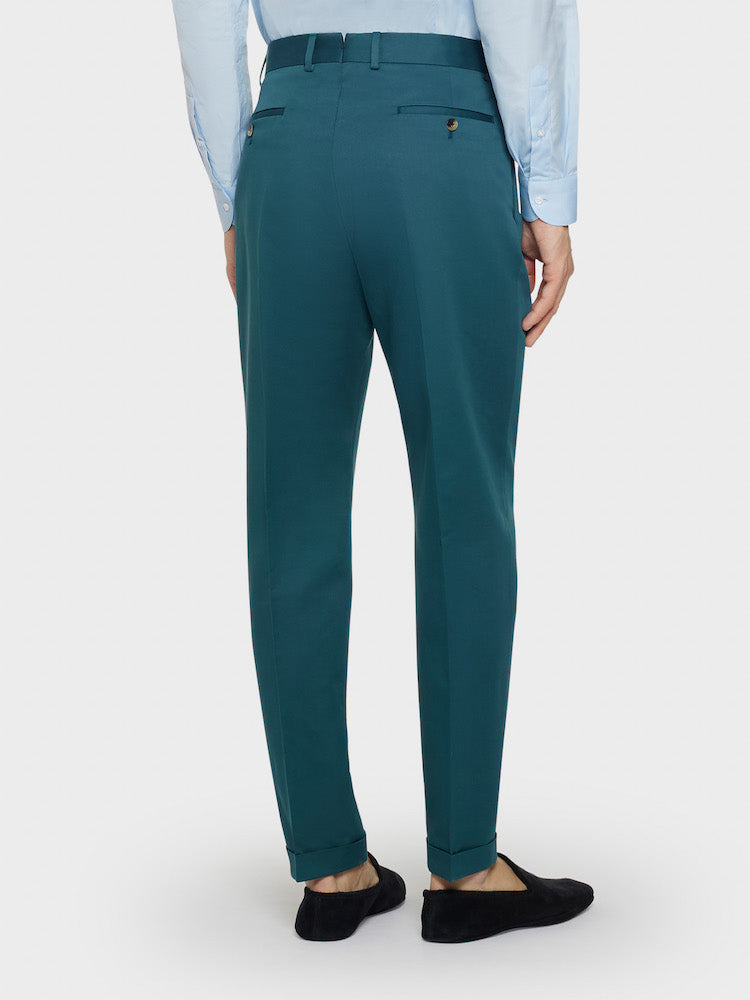 Pantalone carrot-fit in cotone e seta verde