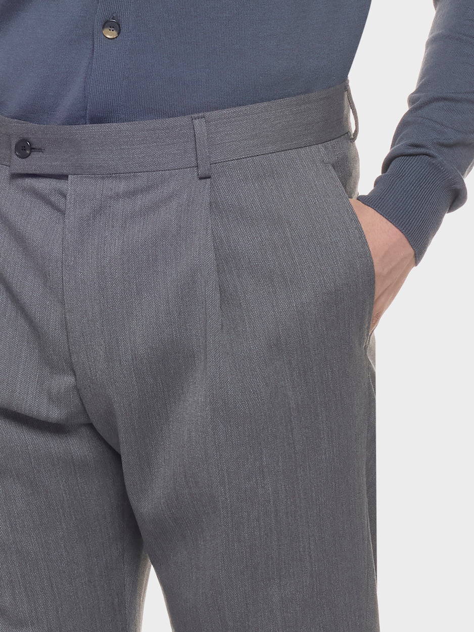 Carrot Fit Trousers in Zeelander Wool Gray