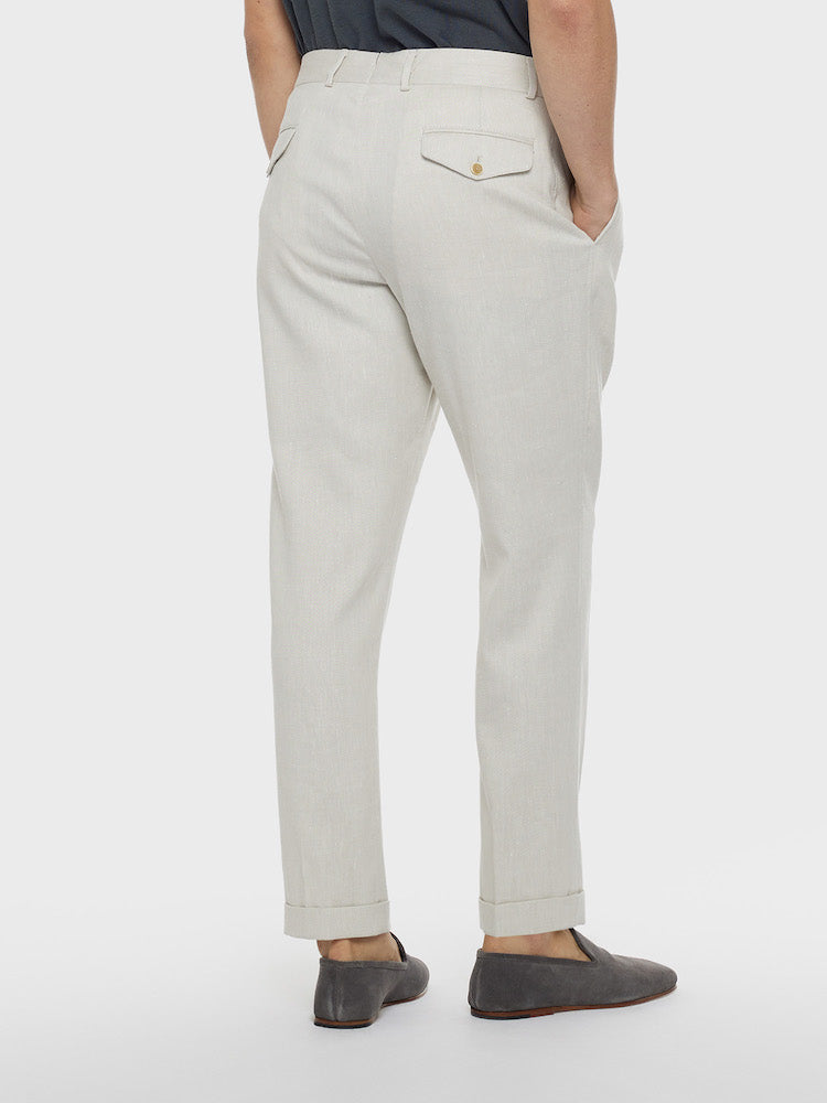Carrot Fit Trousers in Linen and Wool White