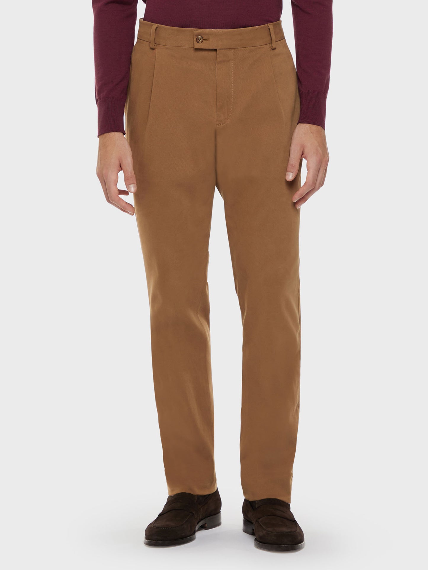 Caruso Menswear Abbigliamento Uomo Pantalone in cotone stretch color cammello indossati front