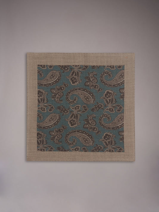 Pocket square in green wool paisley