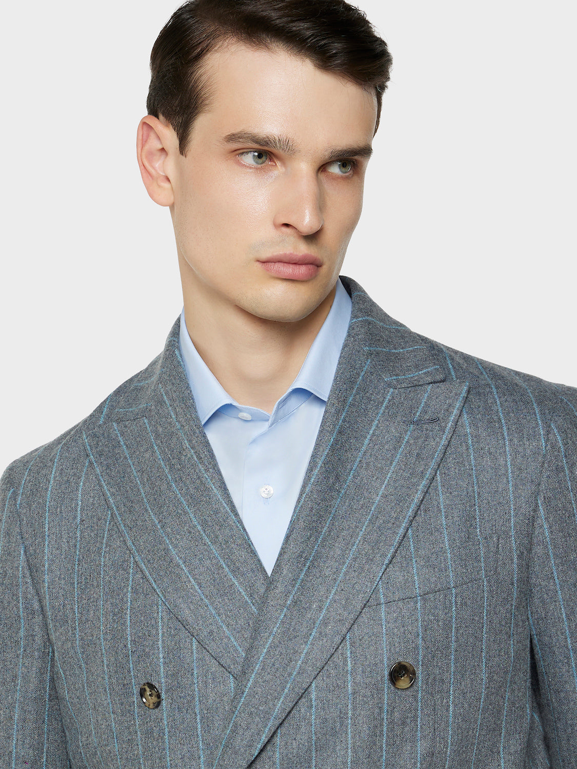 Caruso Menswear Abbigliamento Uomo Giacche Giacca butterfly doppiopetto gessata in lana grigia look 5