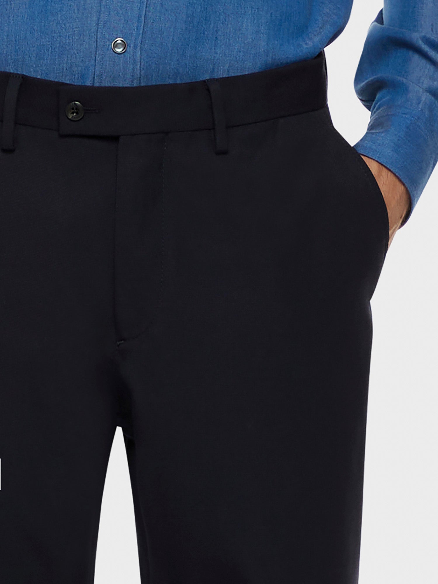 Caruso Menswear Abbigliamento Uomo Pantalone in lana e tessuto tecnico blu dettaglio
