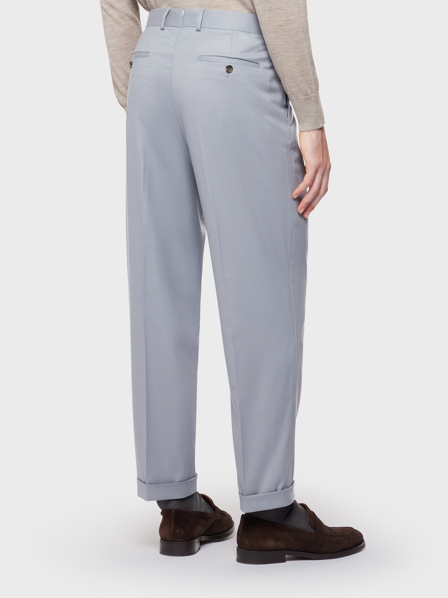 Caruso Menswear Abbigliamento Uomo Pantalone in flanella di lana grigio indossato back