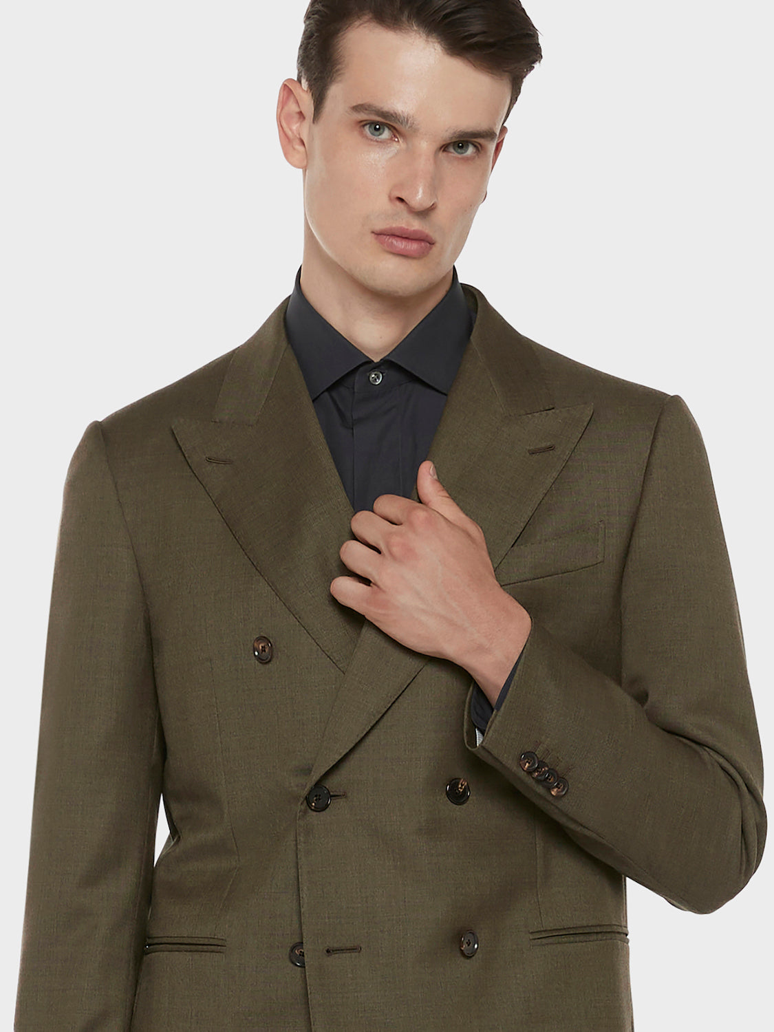 Caruso Menswear Abbigliamento Uomo Abiti Abito norma doppiopetto in lana zeelander verde look 5