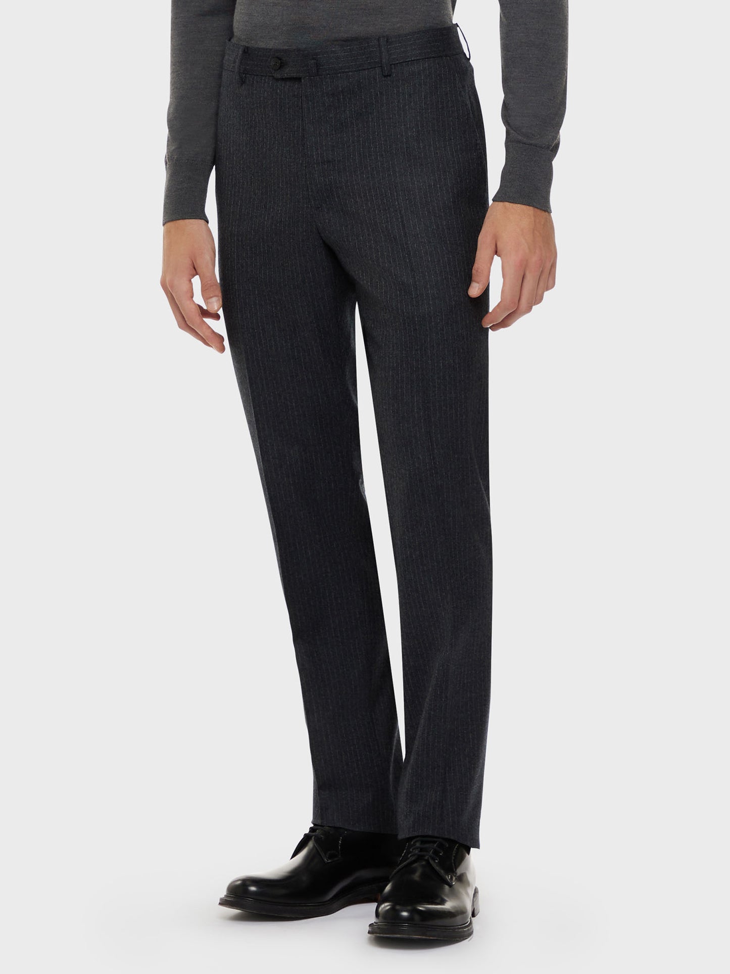 Caruso Menswear Abbigliamento Uomo Abito norma monopetto in flanella di lana grigio drop 7R dettaglio pantalone
