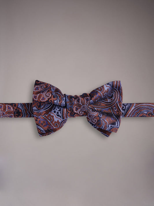 Papillon da annodare in seta paisley blu notte