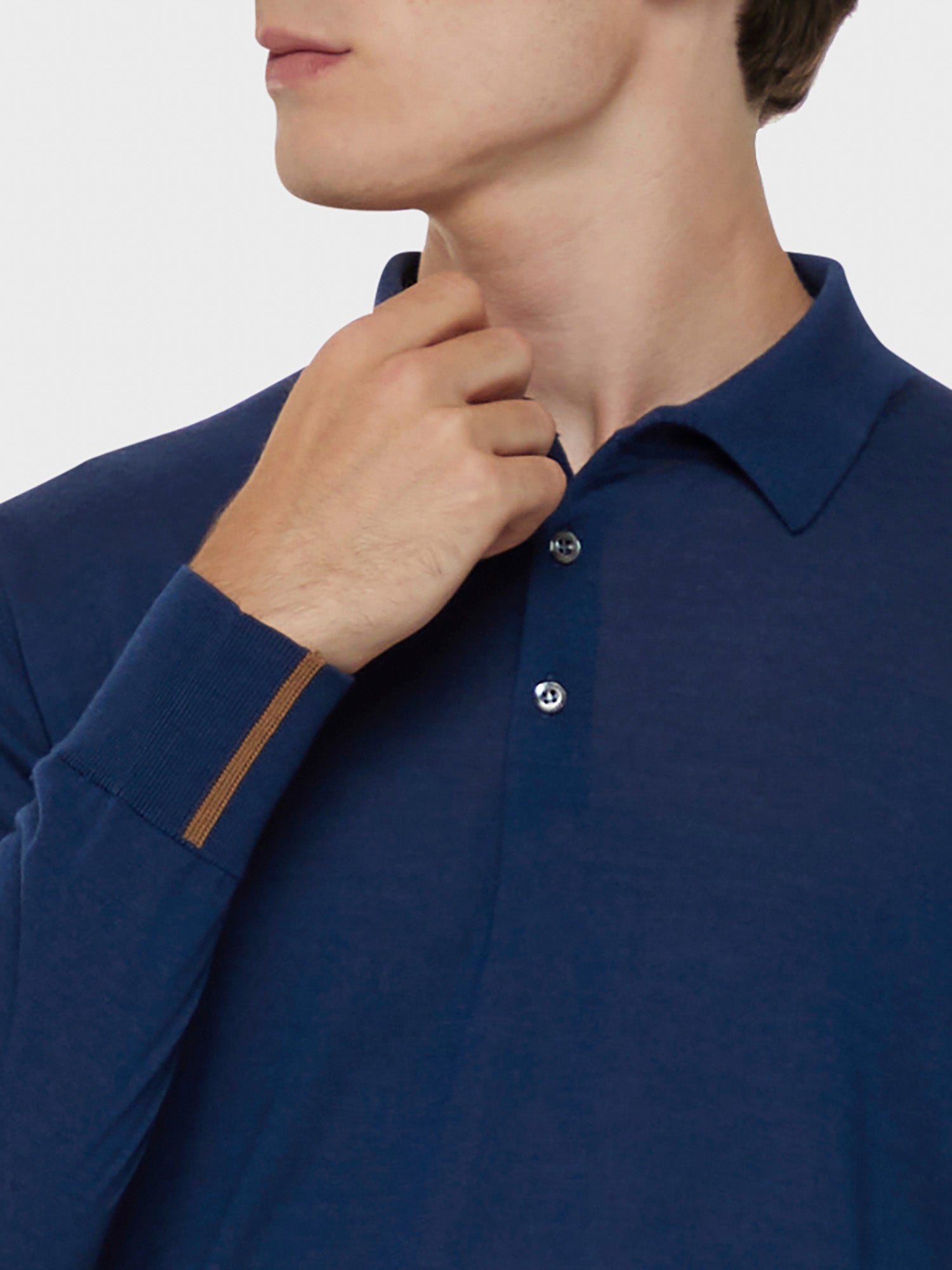 Caruso Menswear Abbigliamento Uomo Polo a maniche lunghe in lana, seta e cashmere blu dettaglio