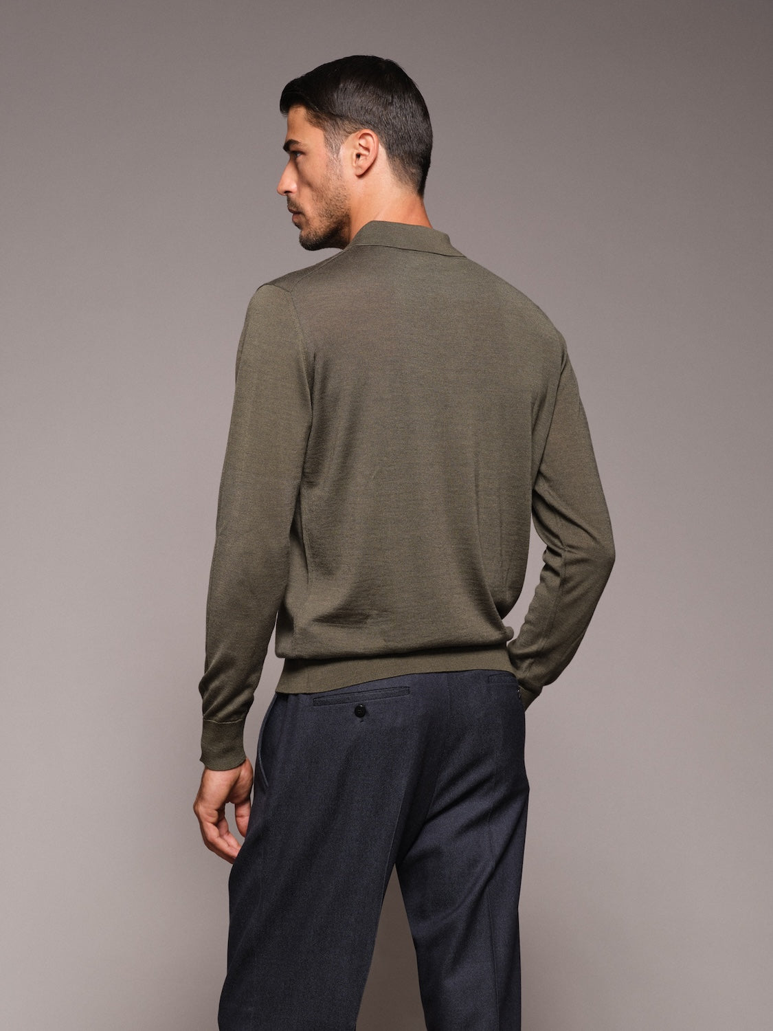 Polo a maniche lunghe in lana, seta e cashmere verde