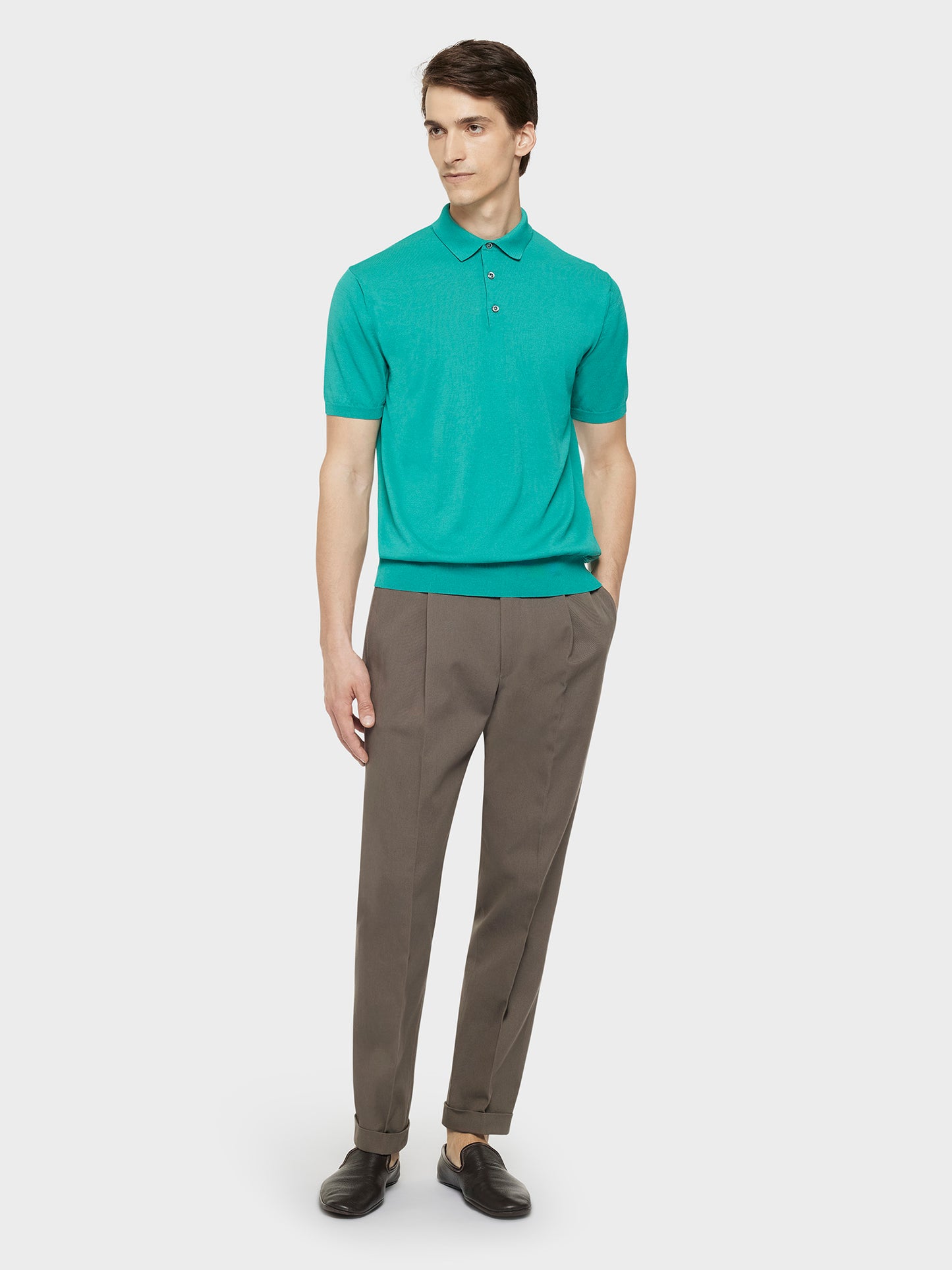 Short-sleeved polo in emerald green cotton