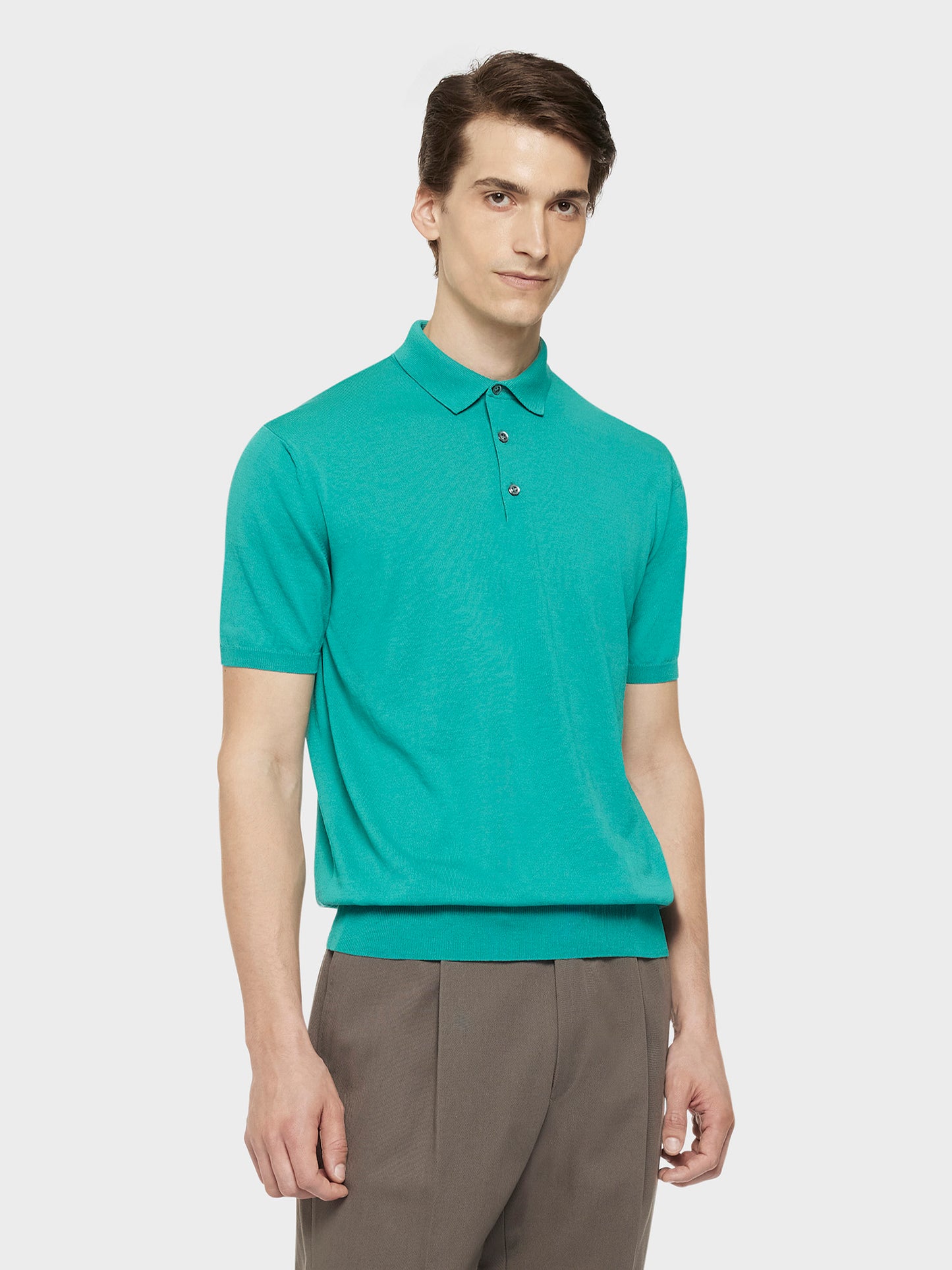 Short-sleeved polo in emerald green cotton