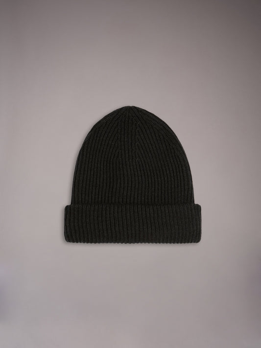 Beanie in grey wool