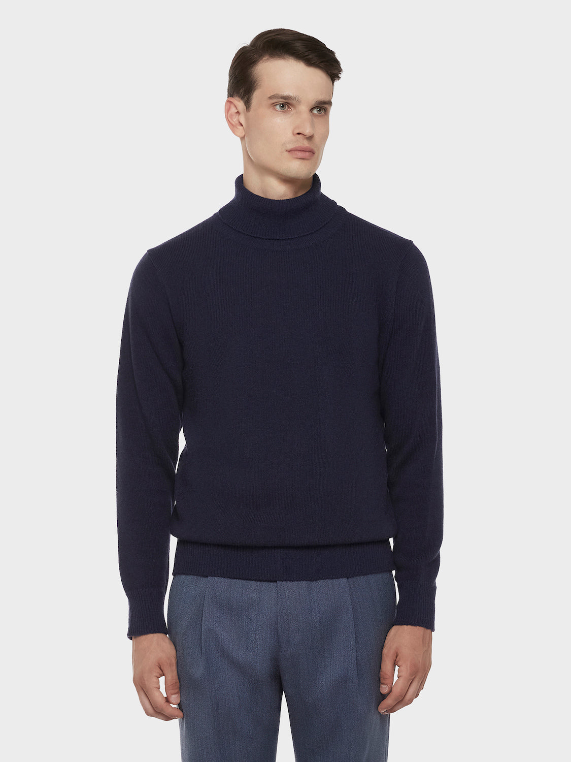 Caruso Menswear Abbigliamento Uomo Maglieria Dolcevita in lana babywool blu look 1