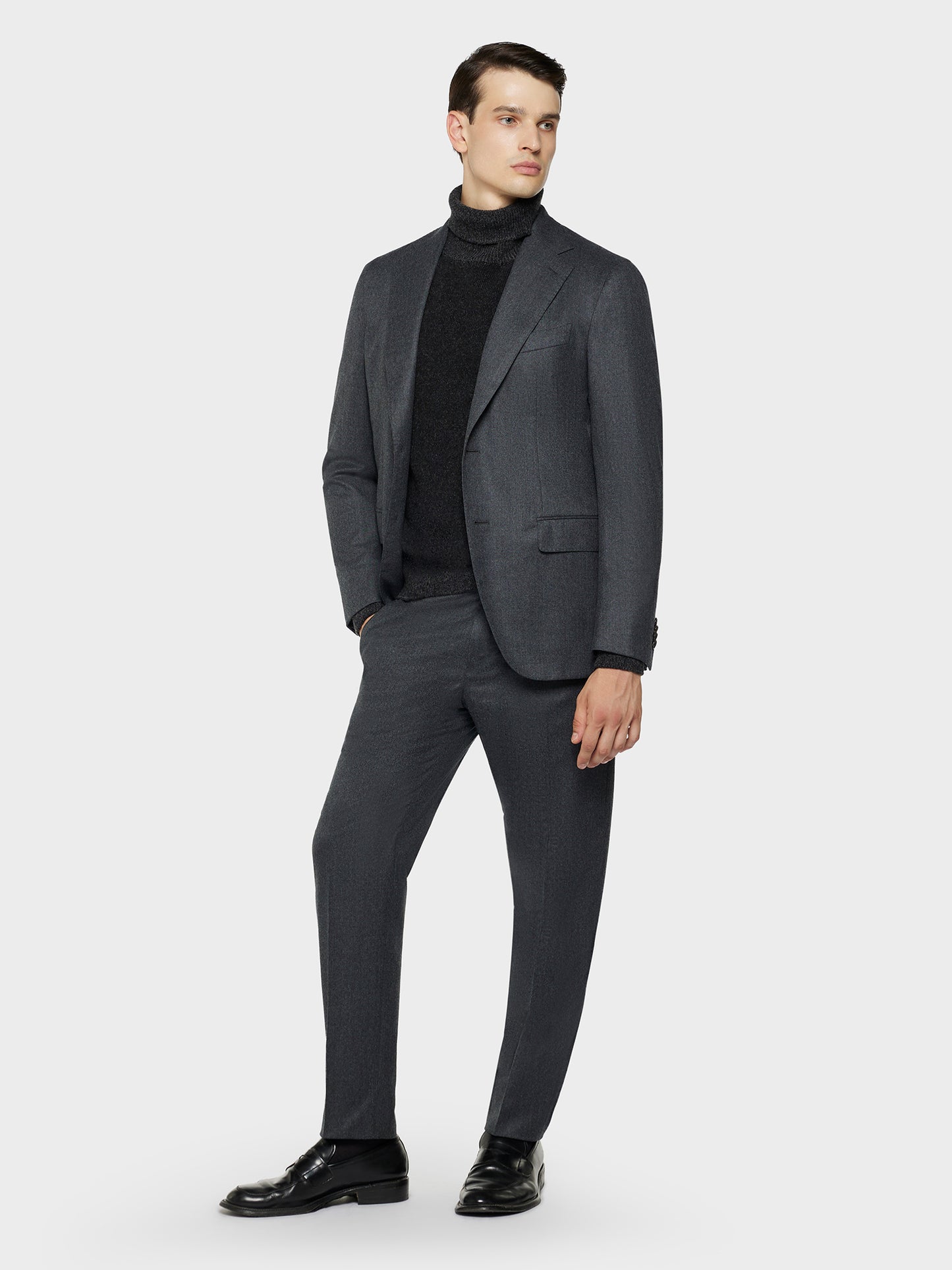 Caruso Menswear Abbigliamento Uomo Maglieria Dolcevita in lana babywool grigio look 3