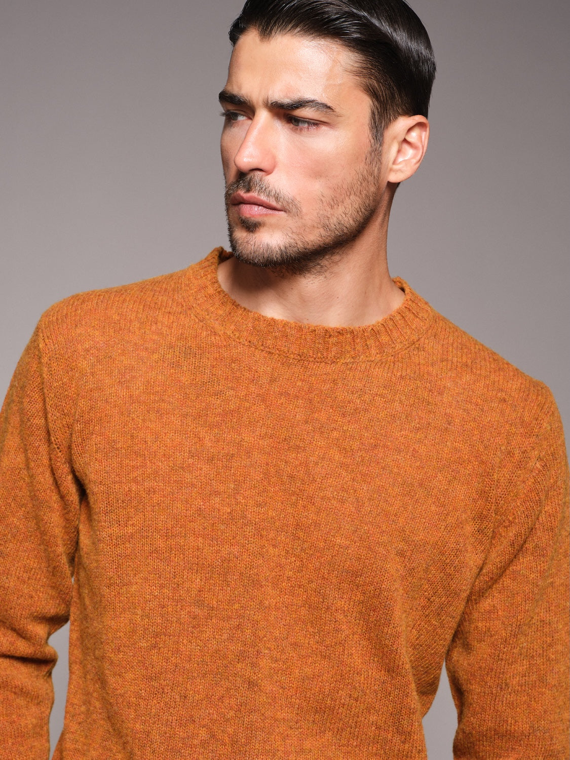 Maglia girocollo in lana Shetland rossa