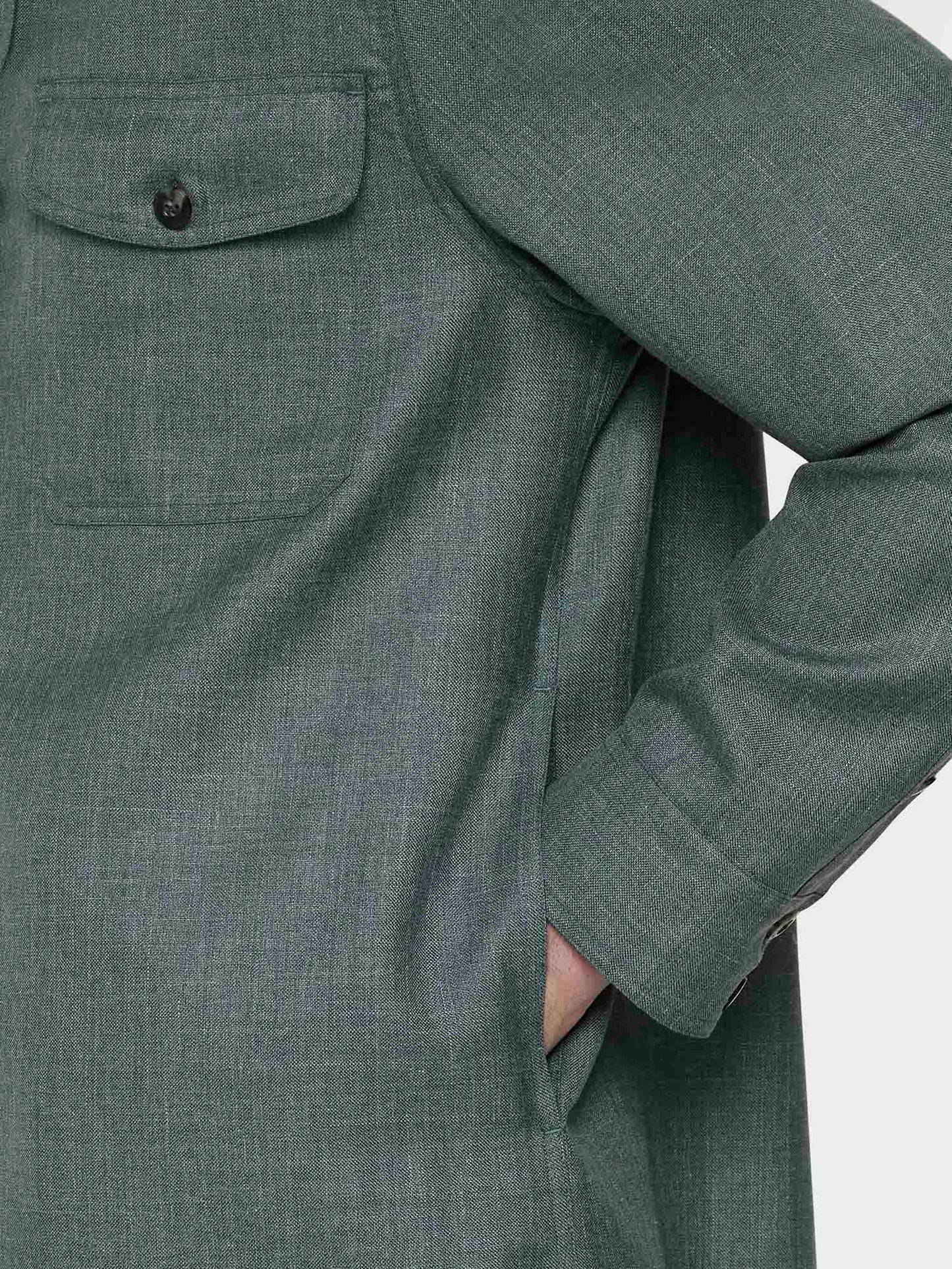 Caruso Menswear Abbigliamento Uomo Overshirt in lana, seta e lino verde dettaglio