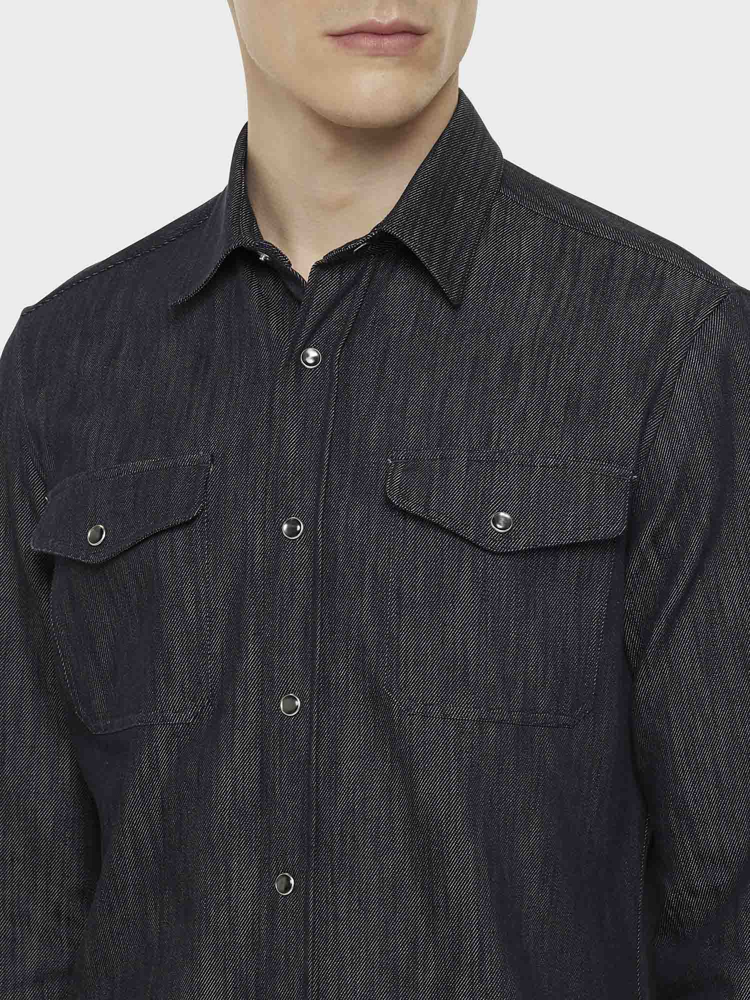 Caruso Menswear Abbigliamento Uomo Camicia in cotone denim blu scuro dettaglio