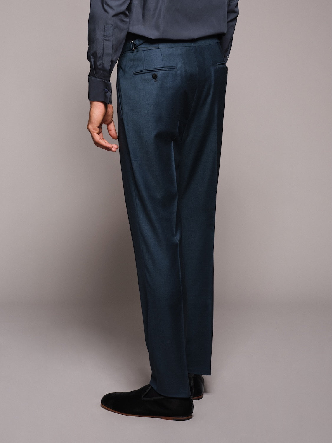 Pantalone regular fit in lana blu