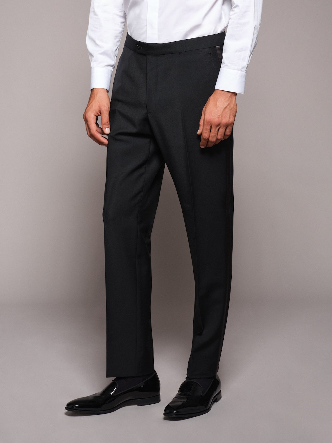 Pantalone da smoking slim fit in lana e mohair nero