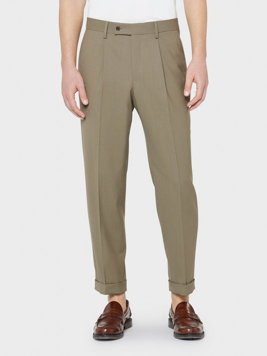 Caruso Menswear Abbigliamento Uomo Pantaloni eleganti in tropical di lana khaki Houdini indossato