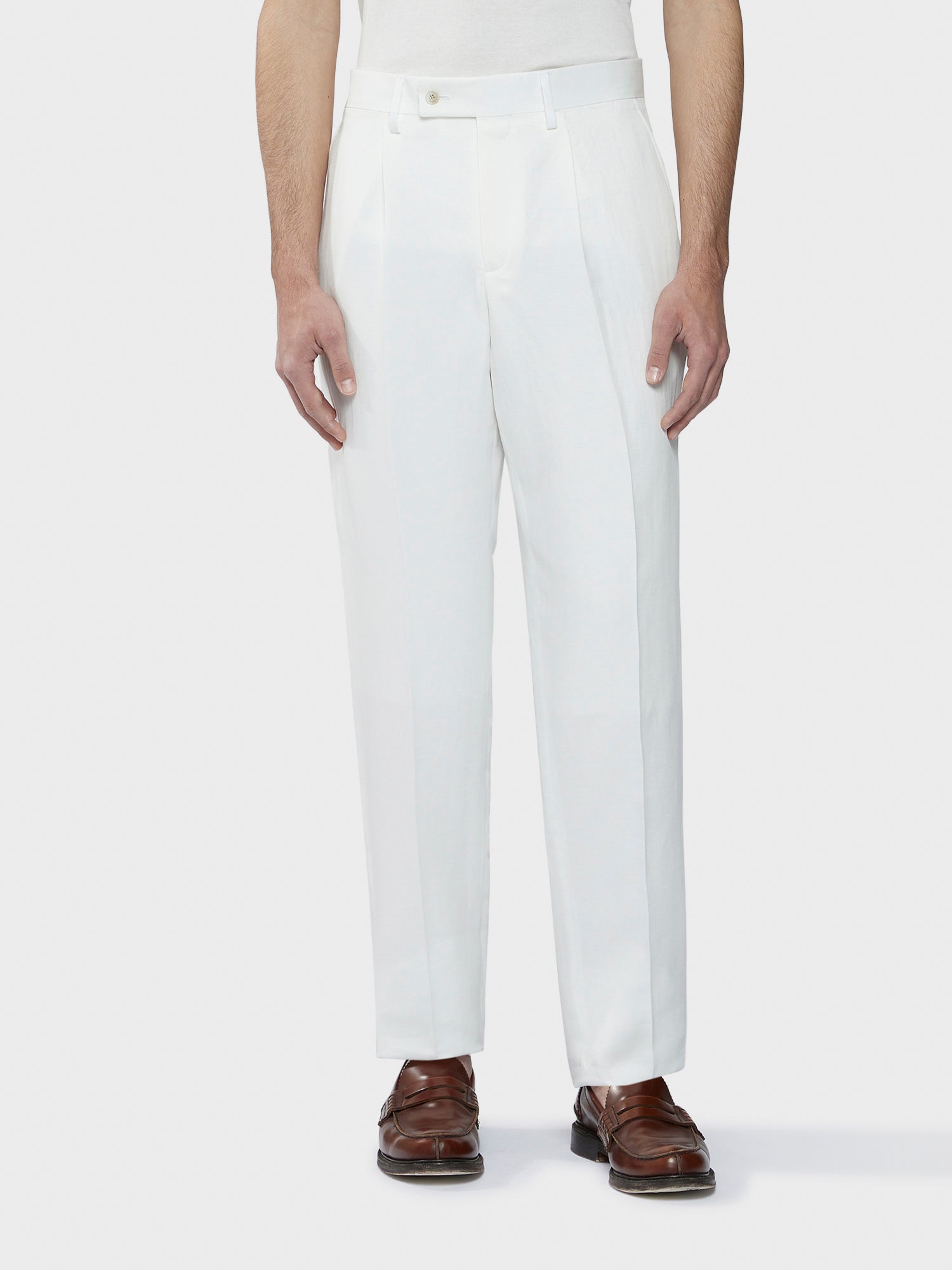 Caruso Menswear Abbigliamento Uomo Pantaloni eleganti in cotone lino seta bianco indossato